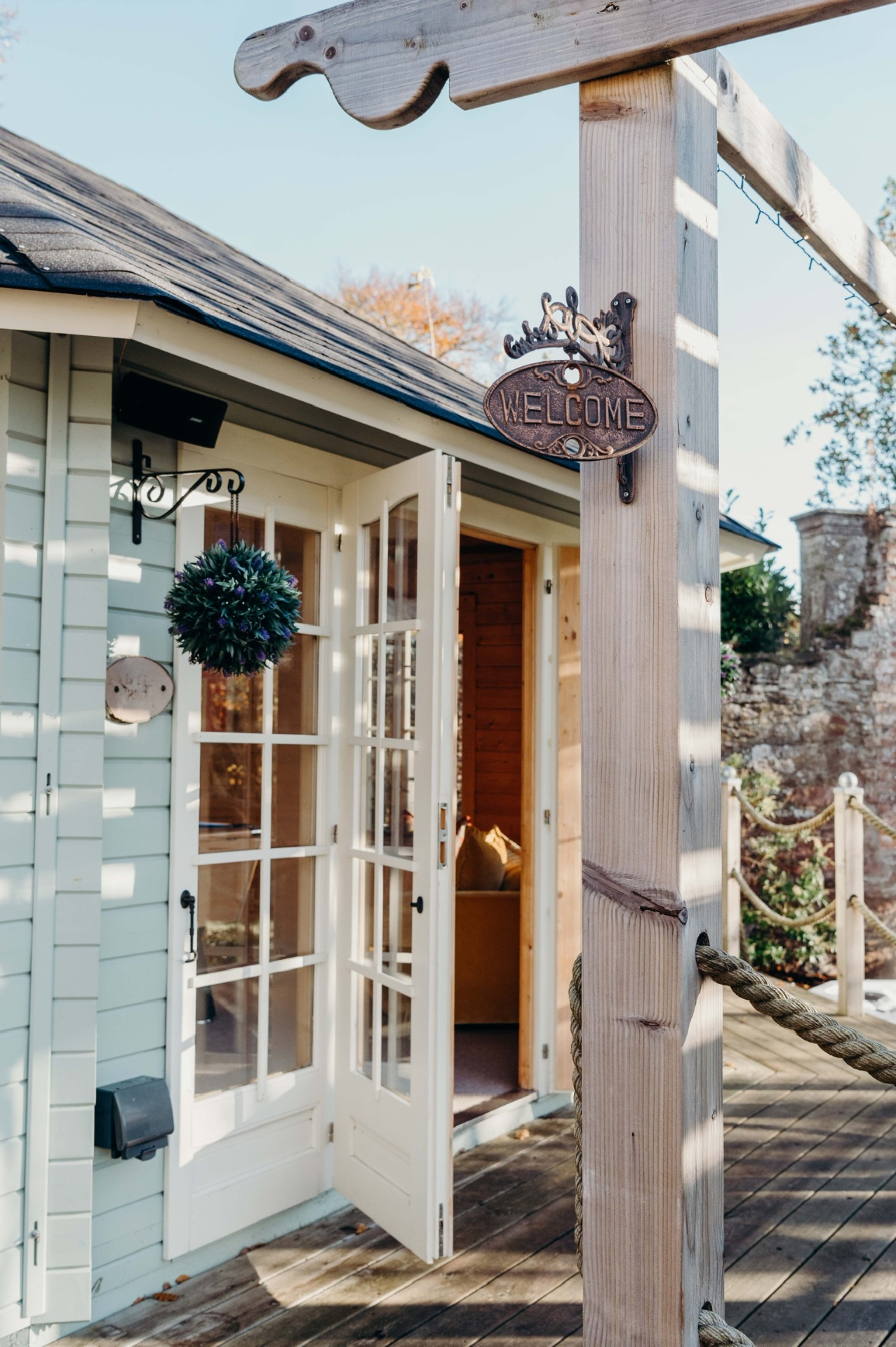 Summerhouse welcome