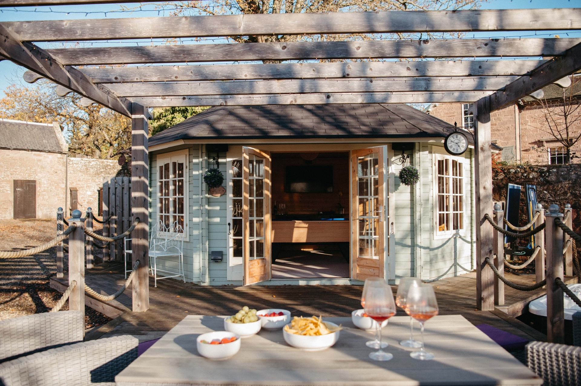 Summerhouse and pergola